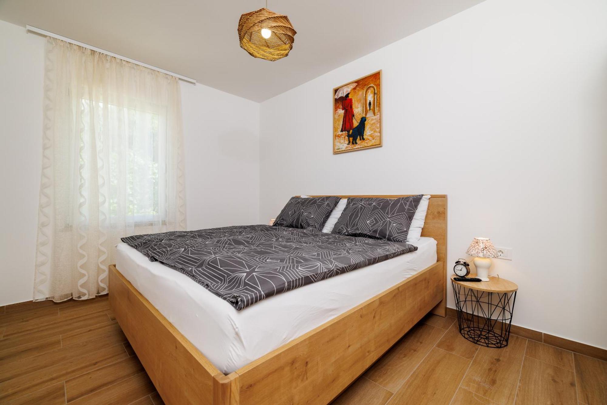 Apartmani Viktorija Jadranovo Ngoại thất bức ảnh